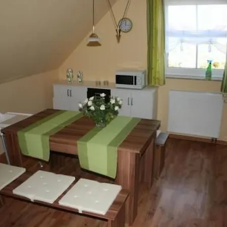 Apartamento Mit Garten- Grill Und Terrasse By Interhome Penkow